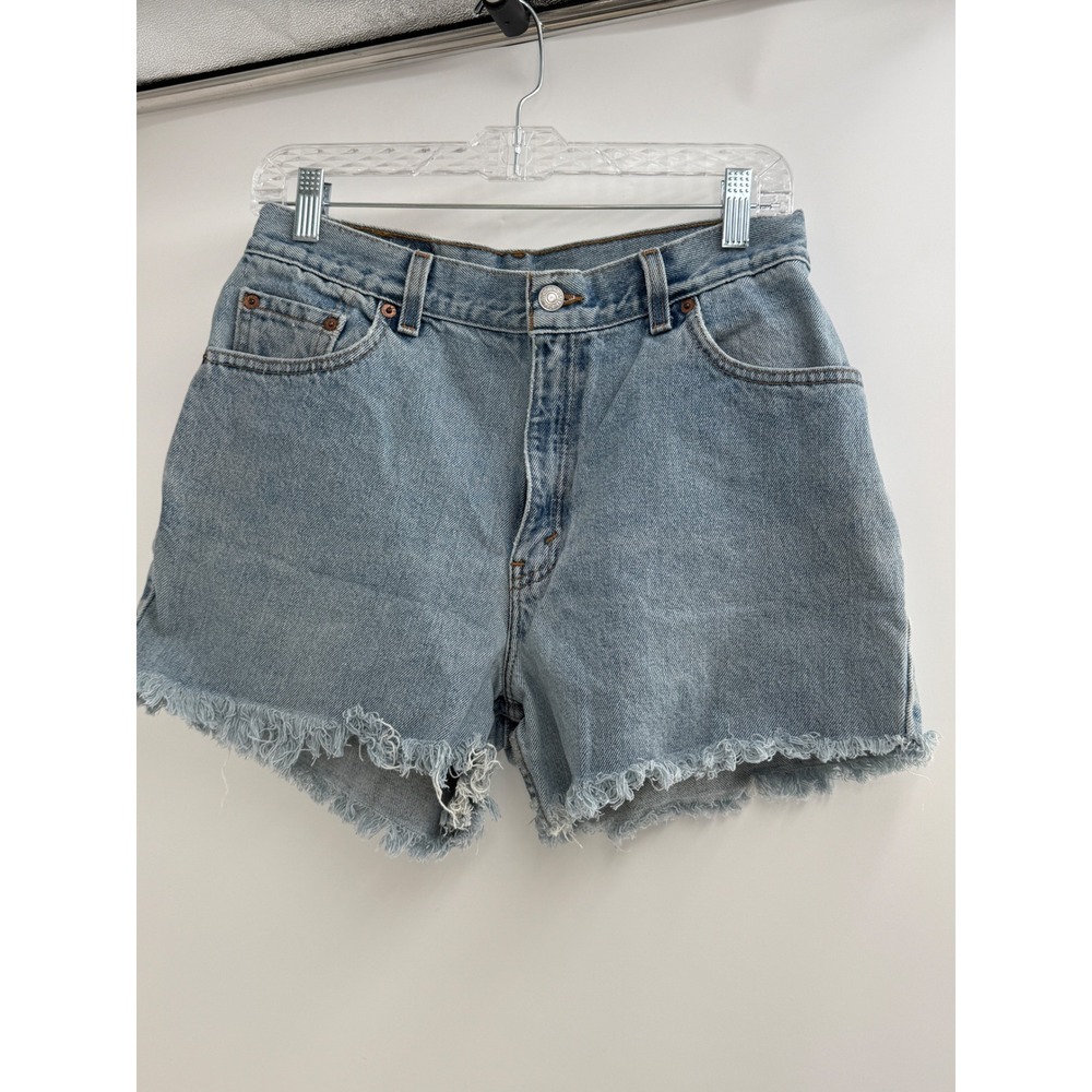 Vintage Levis 550 High Waisted Denim Shorts Light Wash Frayed Cut Offs Womens